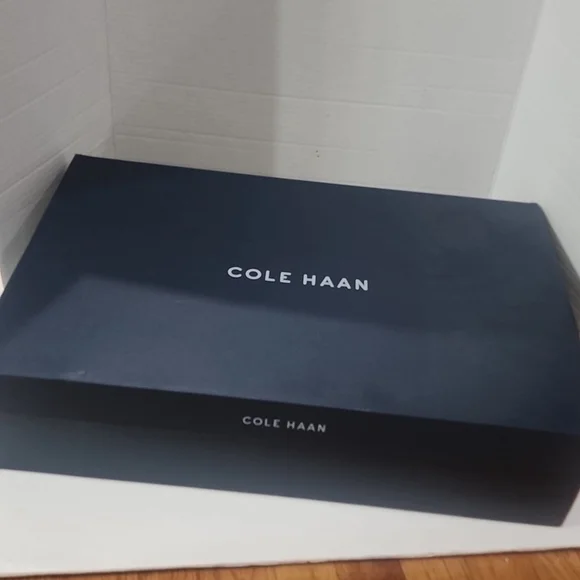 Cole Haan Chesley Leather Knee-High Boots size 7 - Picture 13 of 14